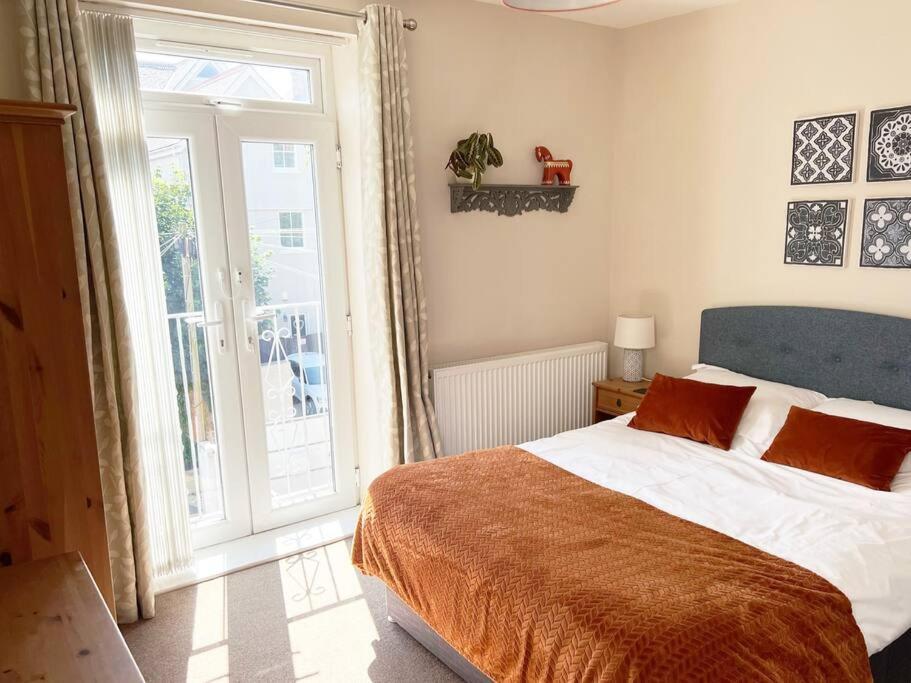 Private Parking, Central Llandudno, King Bed With Ensuite At Clement Lodge Extérieur photo