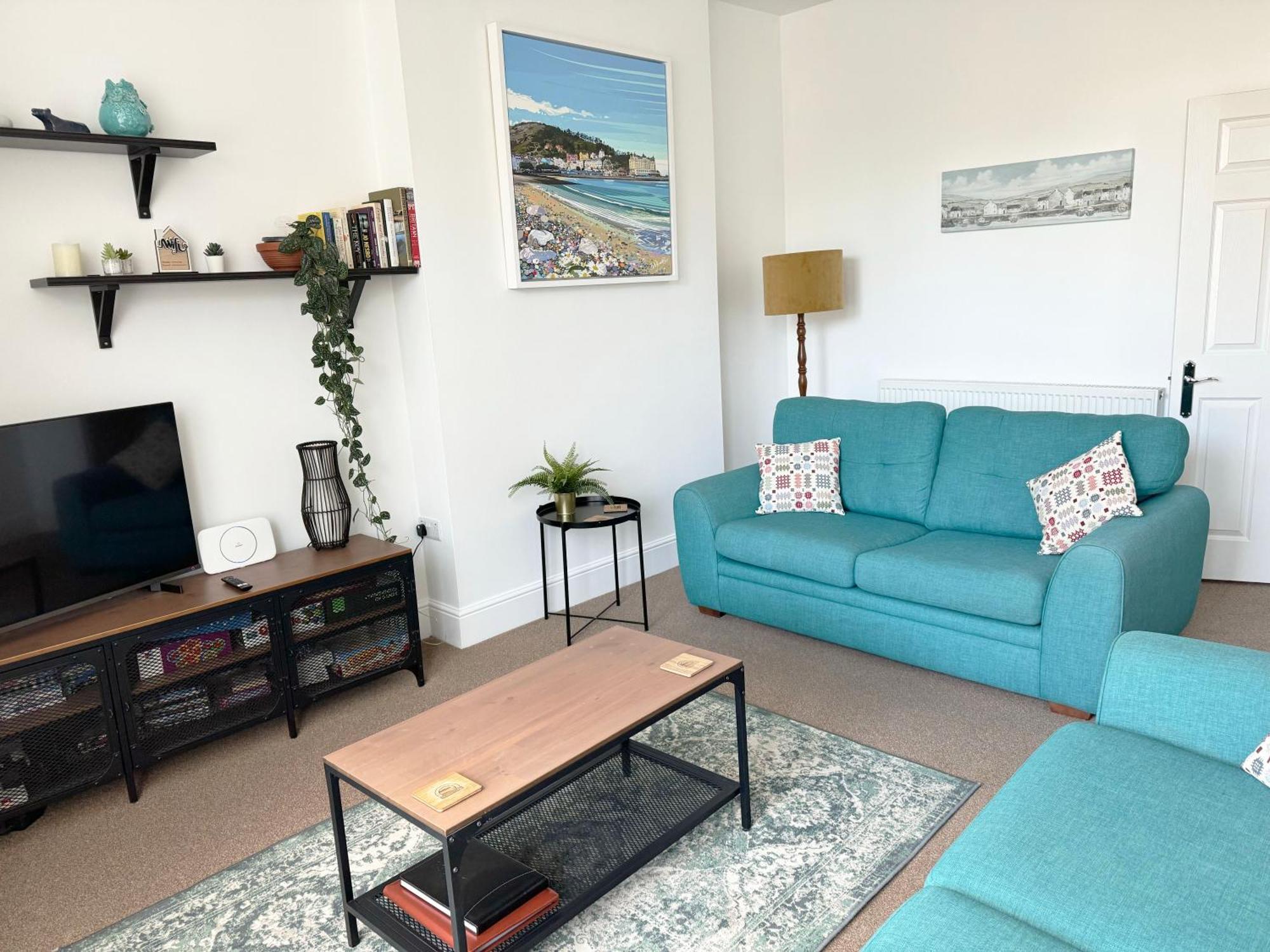 Private Parking, Central Llandudno, King Bed With Ensuite At Clement Lodge Extérieur photo