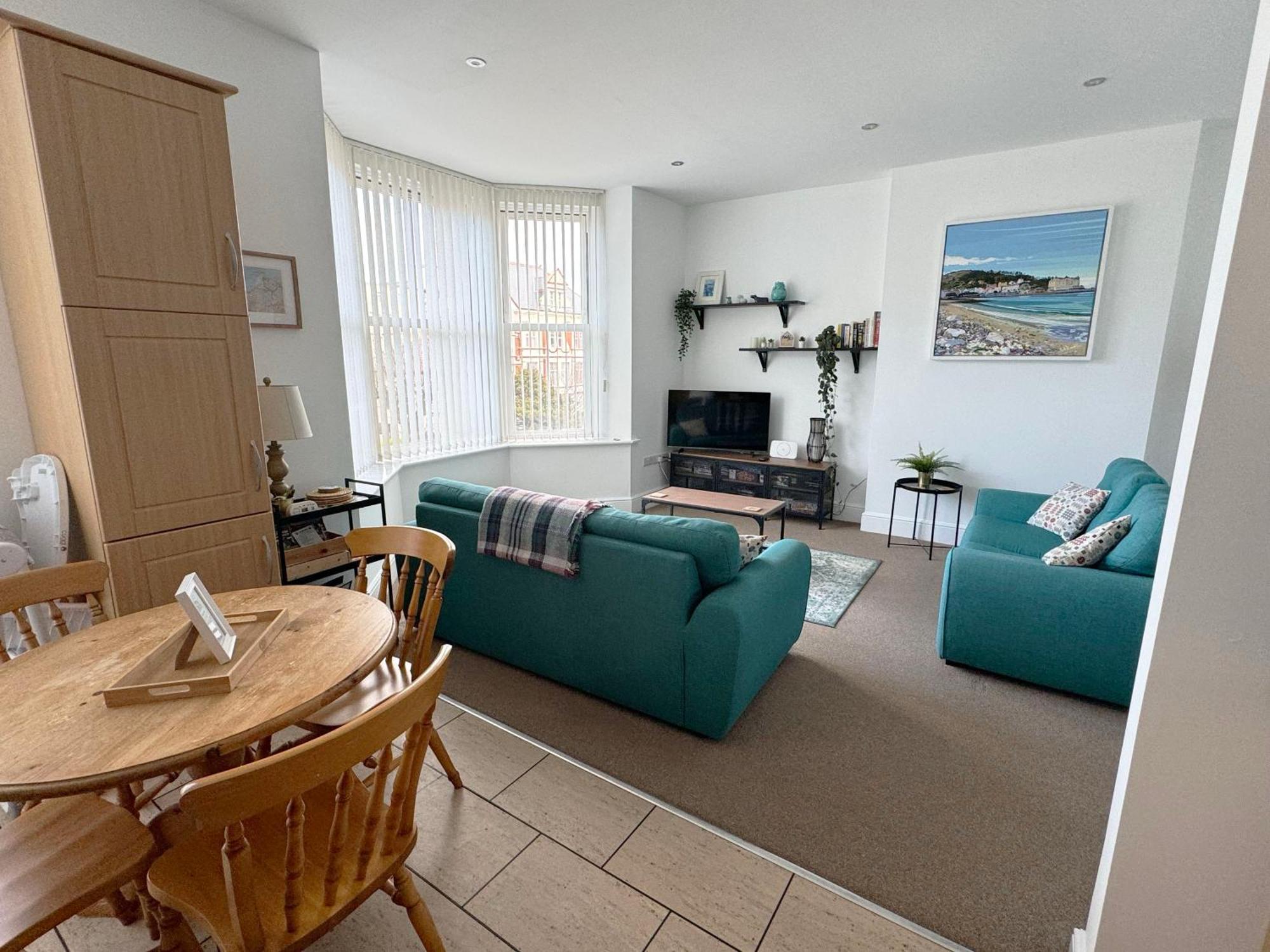 Private Parking, Central Llandudno, King Bed With Ensuite At Clement Lodge Extérieur photo